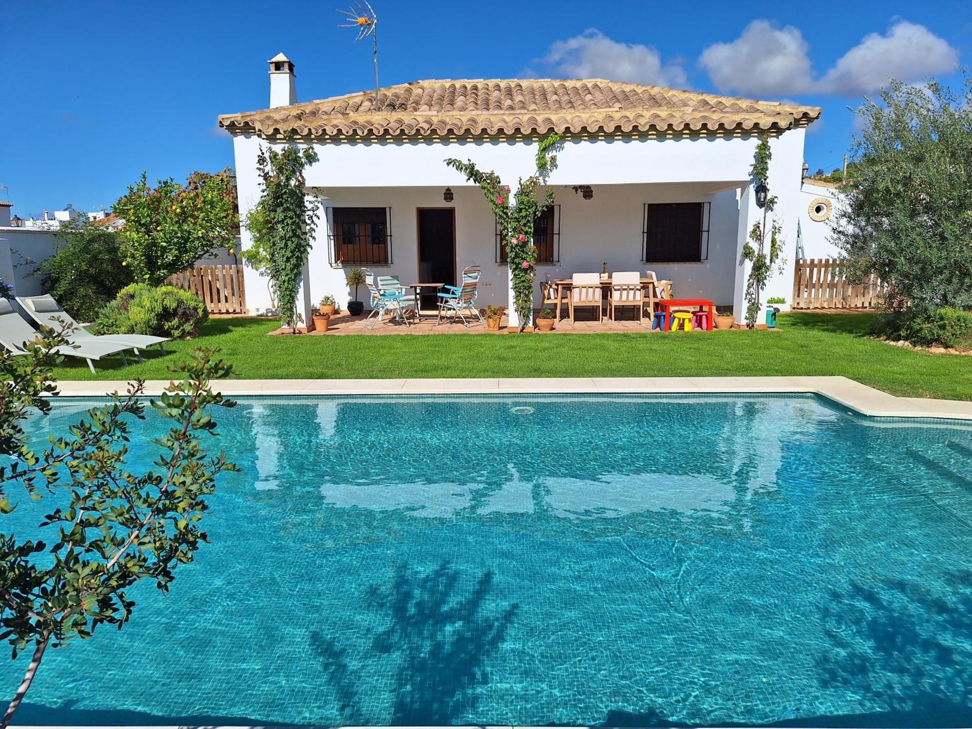 Casa J&v Montellano
